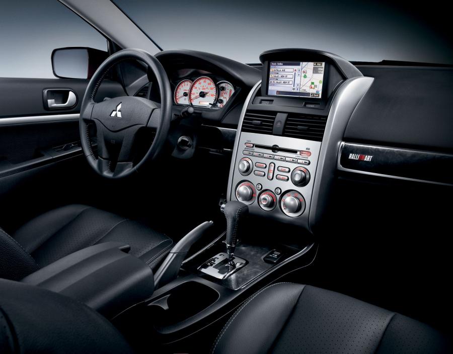  Mitsubishi Galant 2009 года  (фото 43 из 98)